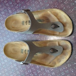Birkenstock Gizeh Mocha Sandal, Size 38